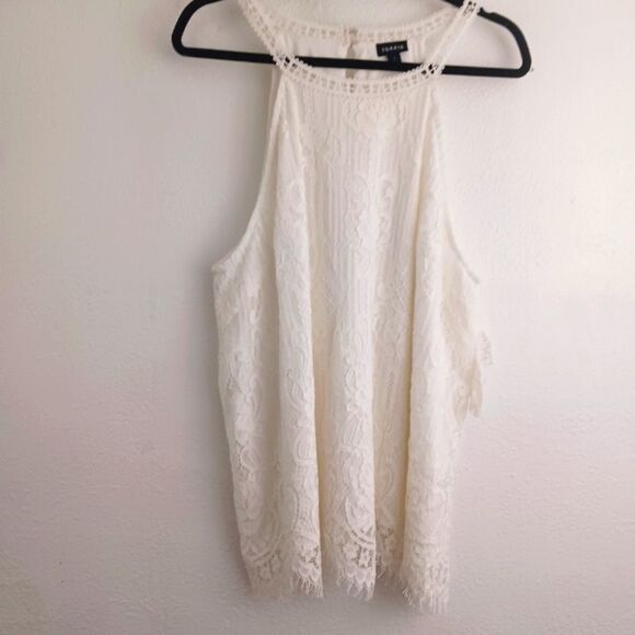 Torrid Mixed Lace Goddess Mock Neck off white Top size 2X - Picture 1 of 6
